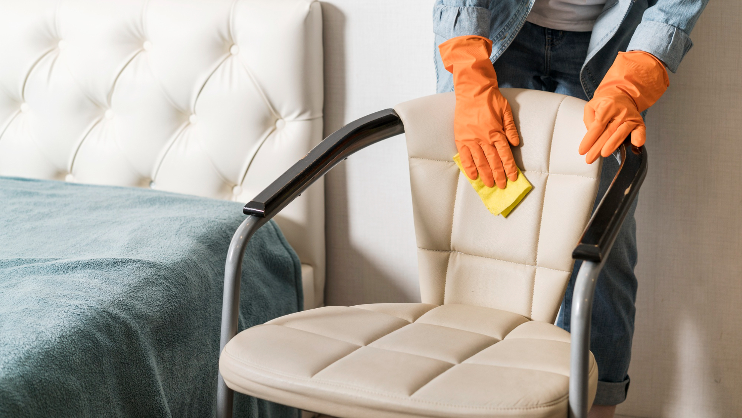 move-in and move-out cleaning services